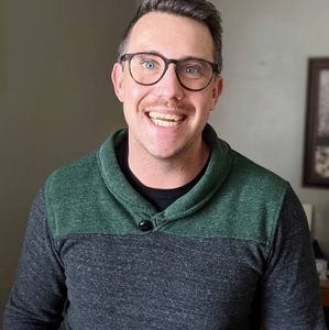 Meet your Posher, Jarret